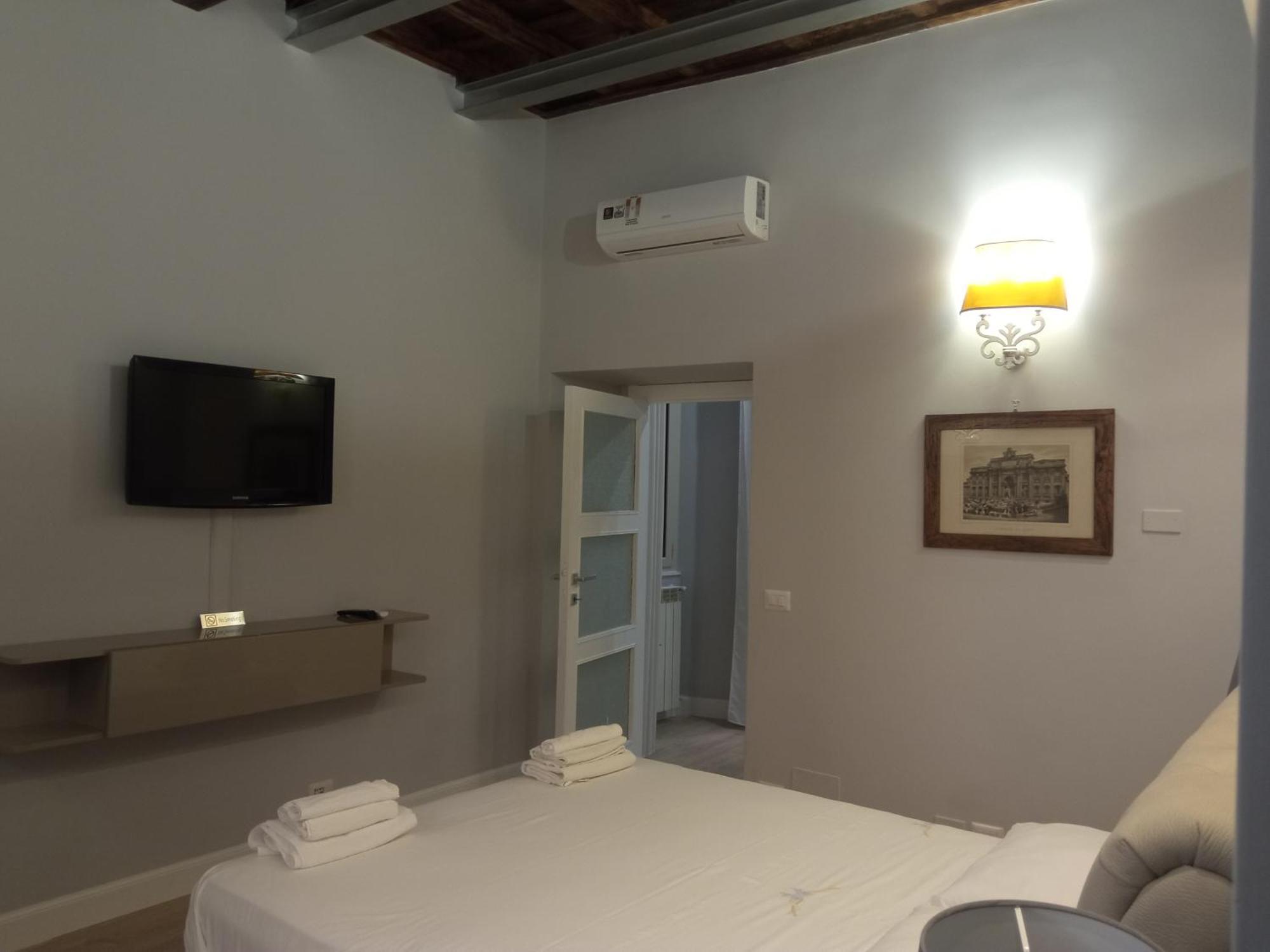 Fontana Di Trevi - Central Apartment In 罗马 外观 照片